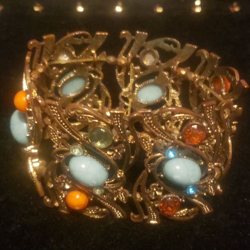 Vintage Filigree Stretch Bracelet